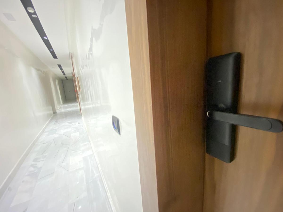 Modern 1 Bedroom 1Min From Downtown Anoual Tramway Casablanca Exterior photo